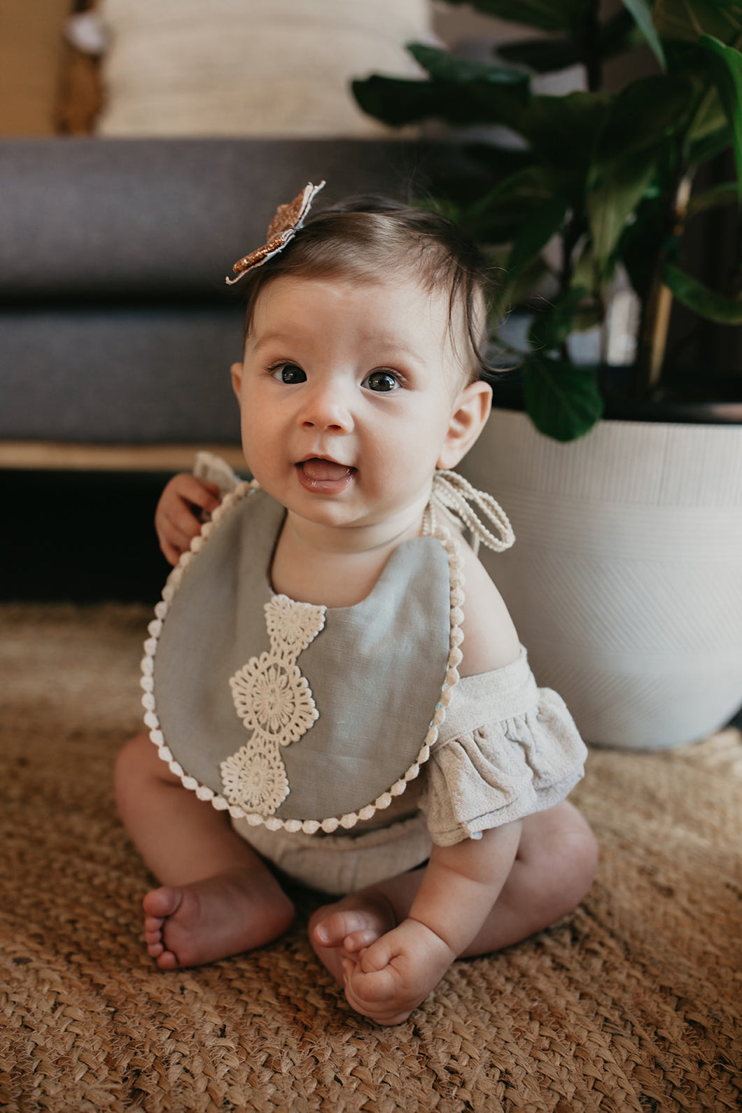 Reversible Bib | Betty